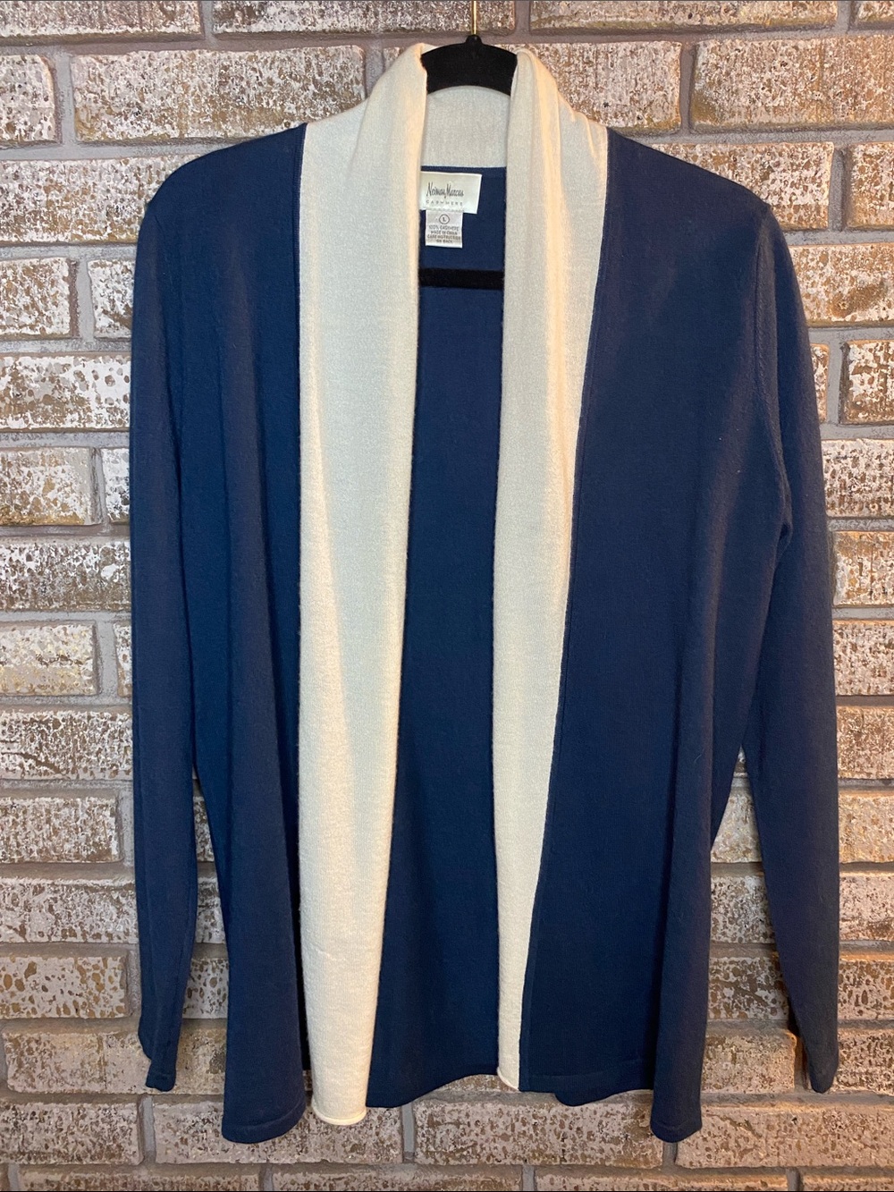 Neiman Marcus 100% cashmere colour block Blue & Cream Open Front Cardigan